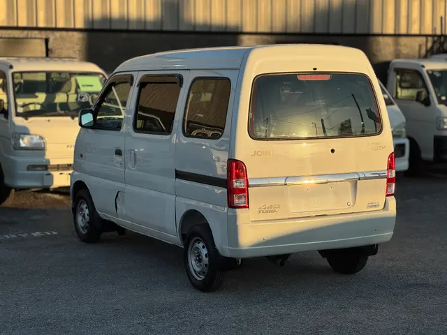 1999 Suzuki Mini Van - Image 9