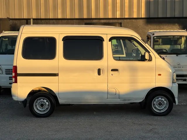 1999 Suzuki Mini Van - Image 12
